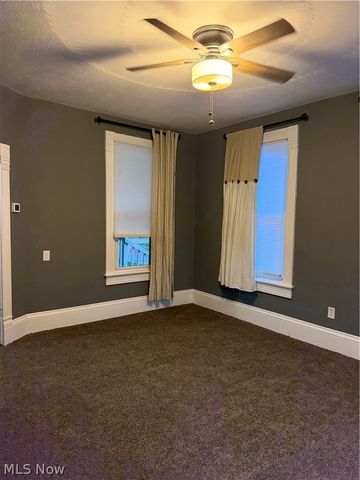 614 Hazlett Avenue NW, Canton, OH 44708