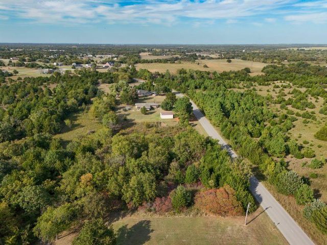 May Addition Road, Shawnee, OK 74804