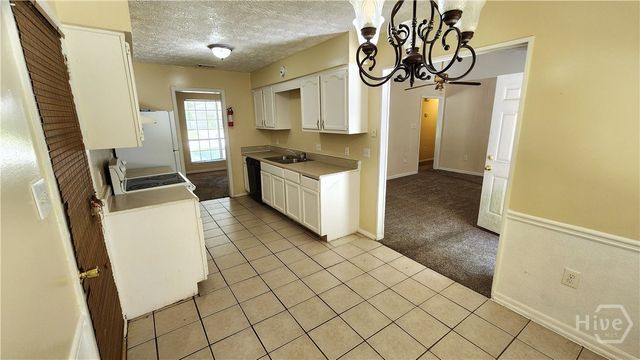 122 Westminister Drive, Savannah, GA 31419