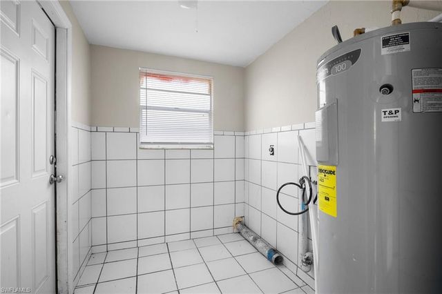 1706 cypress DR, Fort Myers, FL 33907