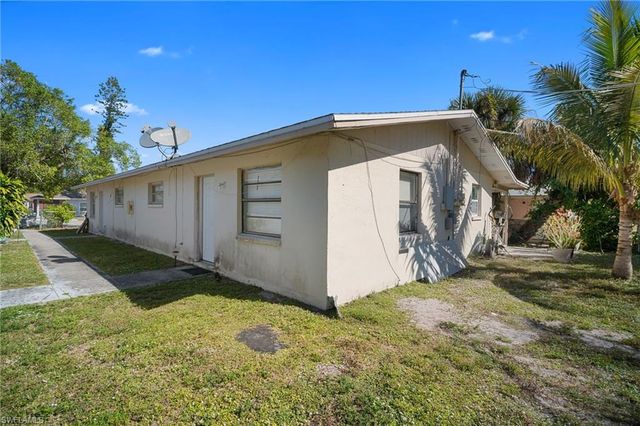 1706 cypress DR, Fort Myers, FL 33907