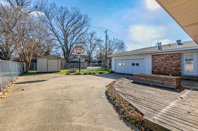 3910 Douglas Drive, Garland, TX 75041