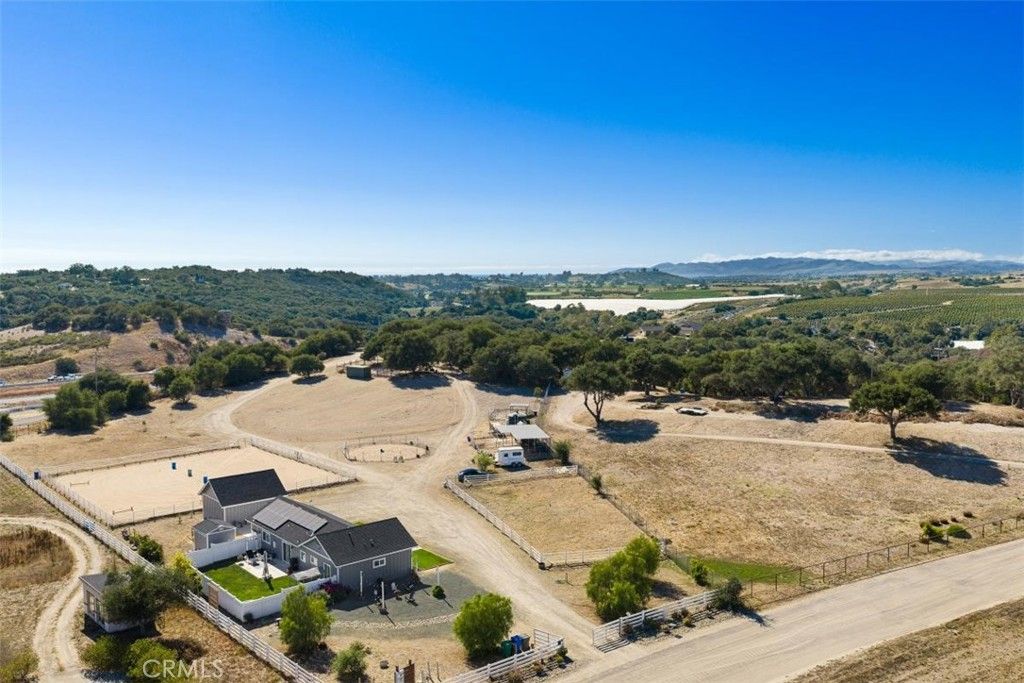 Image 40 of property listing at 169 Cimarron, Arroyo Grande, CA 93420