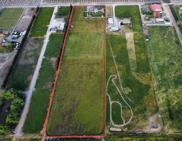 9401 Biederman Way, Escalon, CA 95320