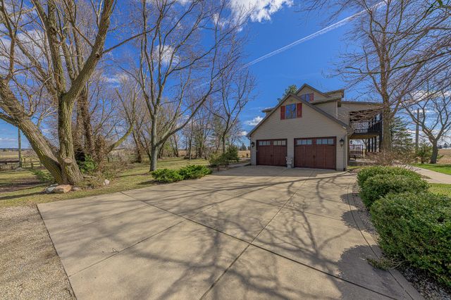 13161 Stateline Road, Cedar Lake, IN 46303