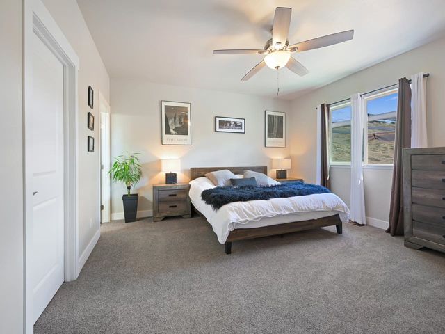 195 Secret Canyon Court, Grand Junction, CO 81503