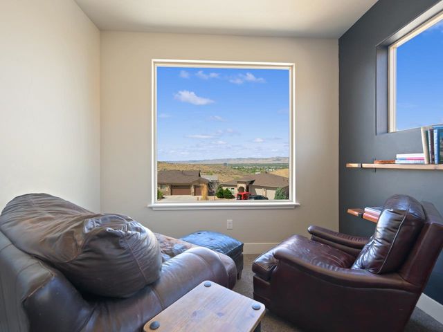 195 Secret Canyon Court, Grand Junction, CO 81503