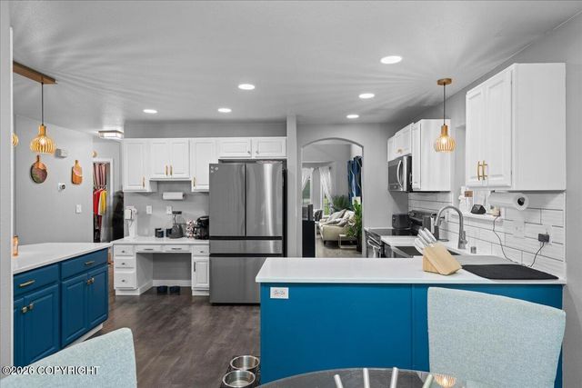 2998 N Woodfield Park Circle, Wasilla, AK 99654