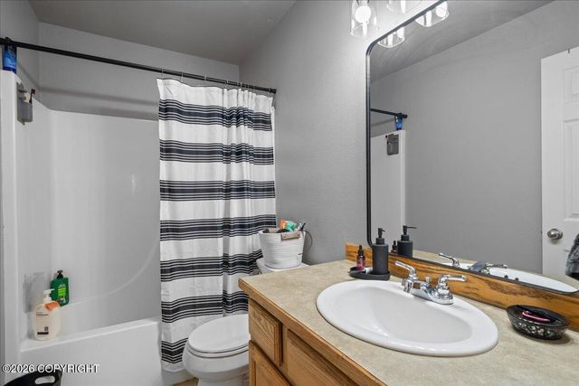 2998 N Woodfield Park Circle, Wasilla, AK 99654