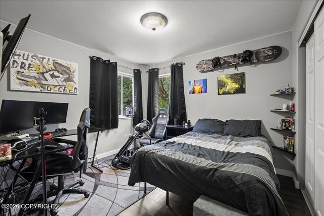2998 N Woodfield Park Circle, Wasilla, AK 99654