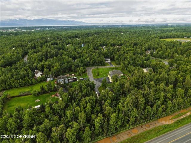 2998 N Woodfield Park Circle, Wasilla, AK 99654