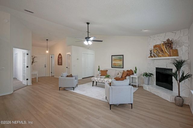 4776 RIVERINE Drive, Jacksonville, FL 32210