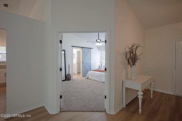 4776 RIVERINE Drive, Jacksonville, FL 32210