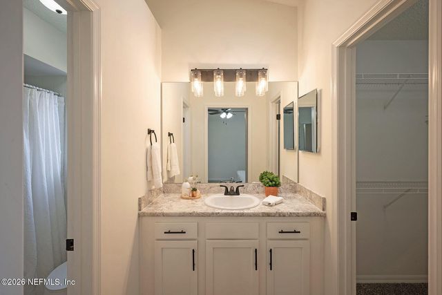 4776 RIVERINE Drive, Jacksonville, FL 32210