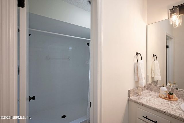 4776 RIVERINE Drive, Jacksonville, FL 32210