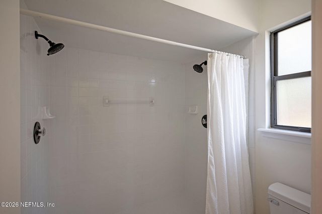 4776 RIVERINE Drive, Jacksonville, FL 32210