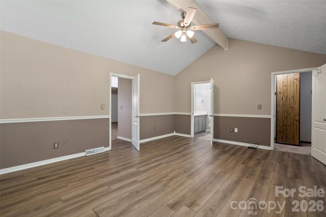 519 Nellie John Drive, Clyde, NC 28721