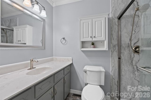 519 Nellie John Drive, Clyde, NC 28721