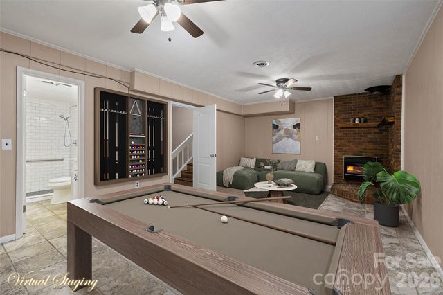 519 Nellie John Drive, Clyde, NC 28721