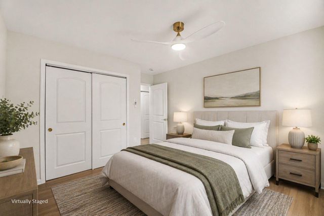 656 TRUSLOW RD, Fredericksburg, VA 22406