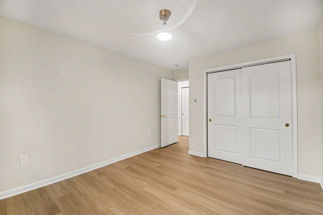 656 TRUSLOW RD, Fredericksburg, VA 22406