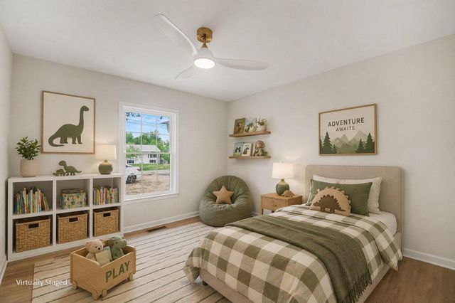 656 TRUSLOW RD, Fredericksburg, VA 22406