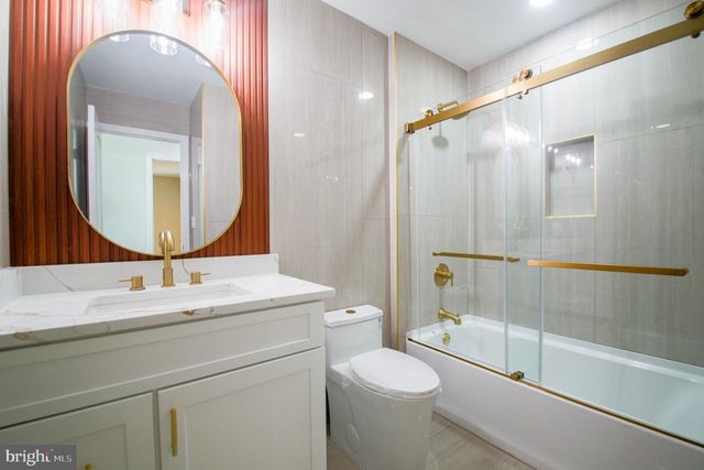 656 TRUSLOW RD, Fredericksburg, VA 22406