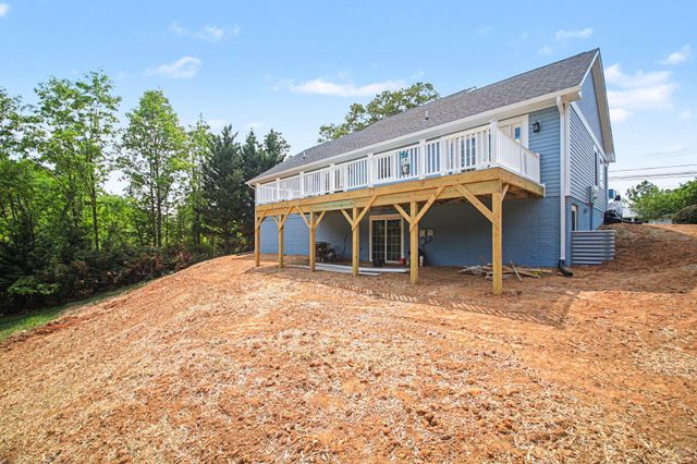 656 TRUSLOW RD, Fredericksburg, VA 22406