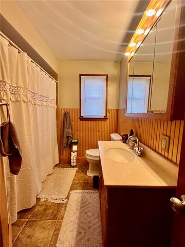 948 Pryde Avenue, Sharpsville, PA 16150