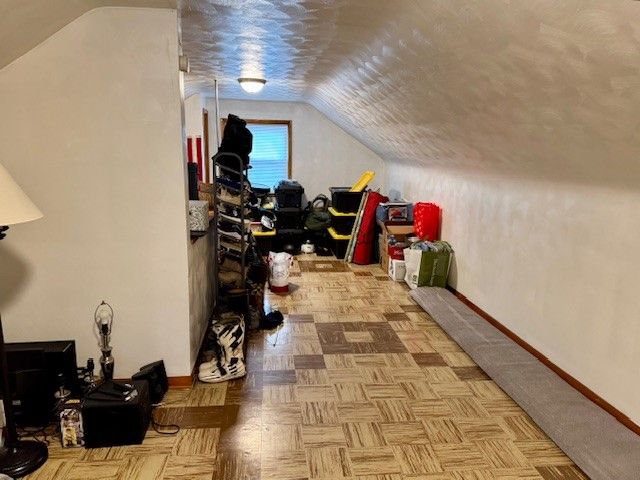 948 Pryde Avenue, Sharpsville, PA 16150