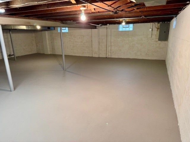 948 Pryde Avenue, Sharpsville, PA 16150