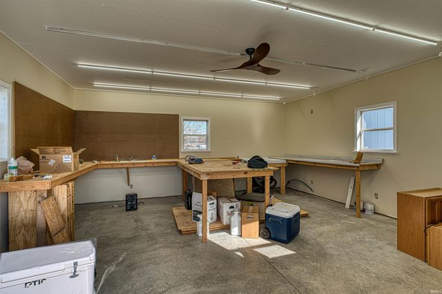 3288 Smith Road, Boonville, IN 47601