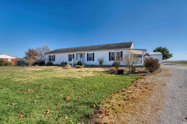 3288 Smith Road, Boonville, IN 47601