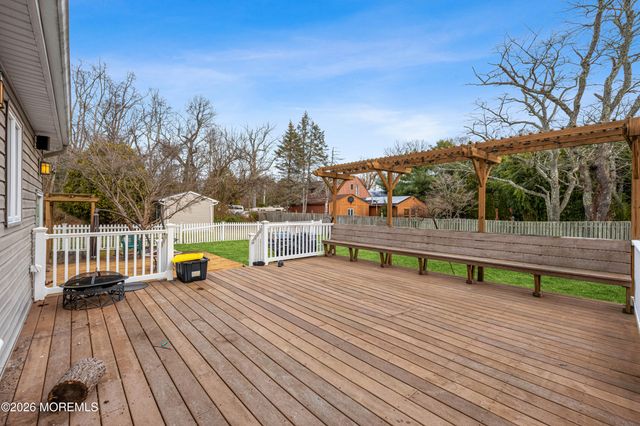 1 Kari Court, Jackson, NJ 08527