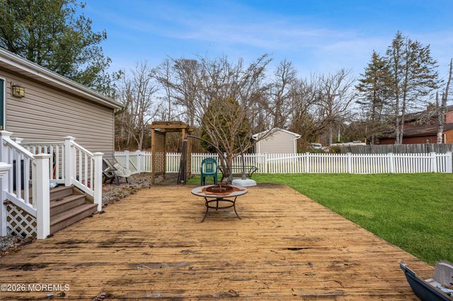 1 Kari Court, Jackson, NJ 08527