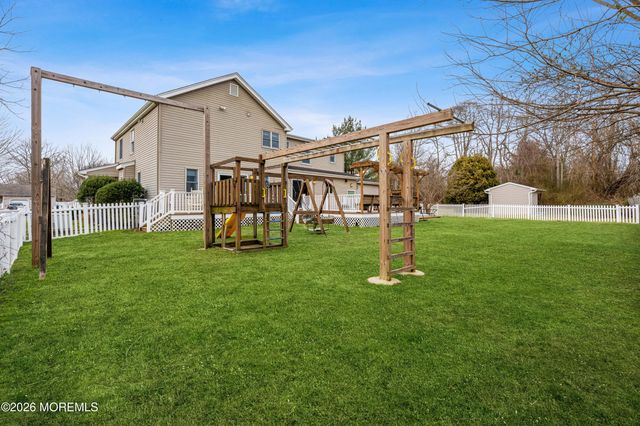 1 Kari Court, Jackson, NJ 08527