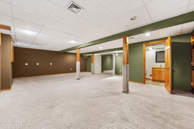 1 Kari Court, Jackson, NJ 08527