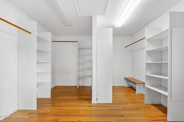 1 Kari Court, Jackson, NJ 08527