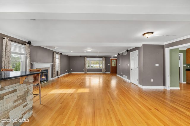 1 Kari Court, Jackson, NJ 08527