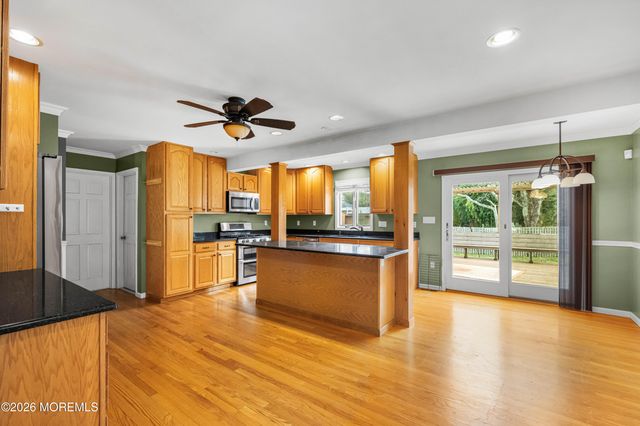 1 Kari Court, Jackson, NJ 08527