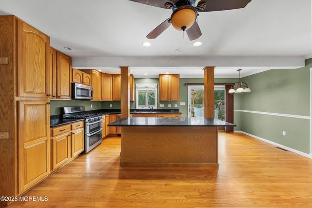 1 Kari Court, Jackson, NJ 08527