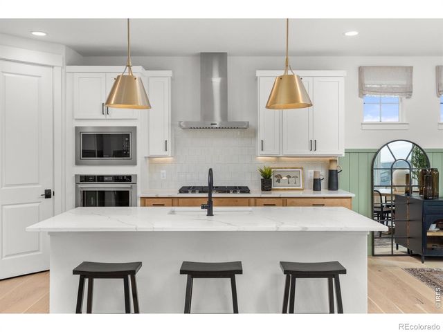 12736 Bend Court, Longmont, CO 80504