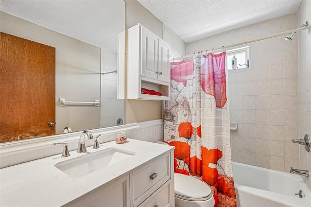 5102 MOELLER AVENUE, Sarasota, FL 34233