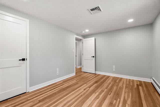 83 Thurlow St, Georgetown, MA 01833