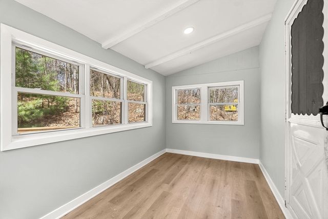 83 Thurlow St, Georgetown, MA 01833