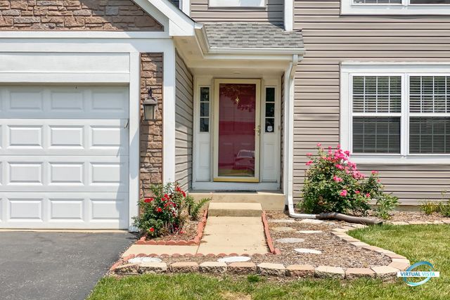 3270 HOPEWELL Drive, Aurora, IL 60504
