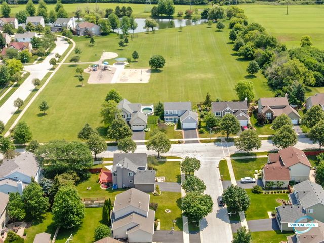 3270 HOPEWELL Drive, Aurora, IL 60504
