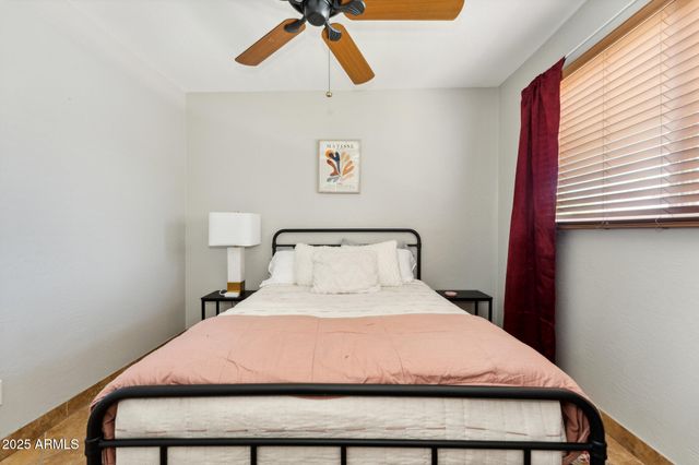 4251 N MILLER Road, Scottsdale, AZ 85251