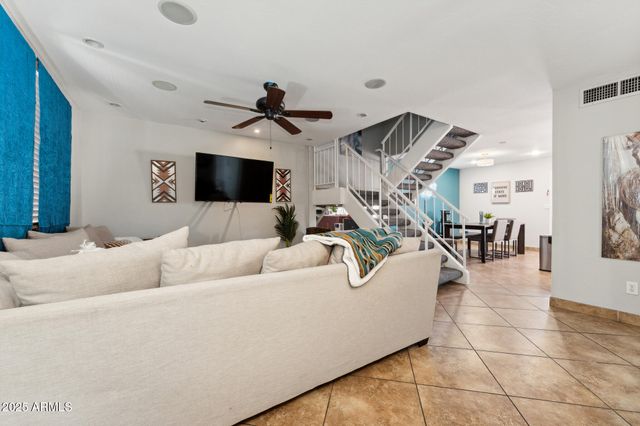 4251 N MILLER Road, Scottsdale, AZ 85251