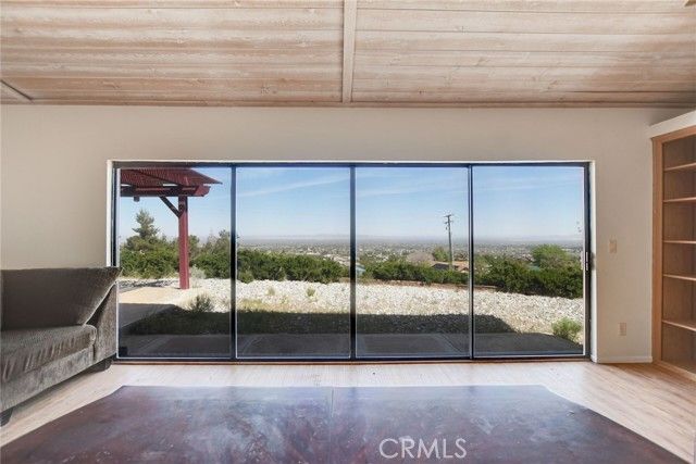 2929 Snow Line, Pinon Hills, CA 92372